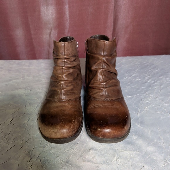 Clarks Chris Sydney Boots Womens Size 7M Slouch Booties Side Zip Bohemian Boho - Picture 2 of 9